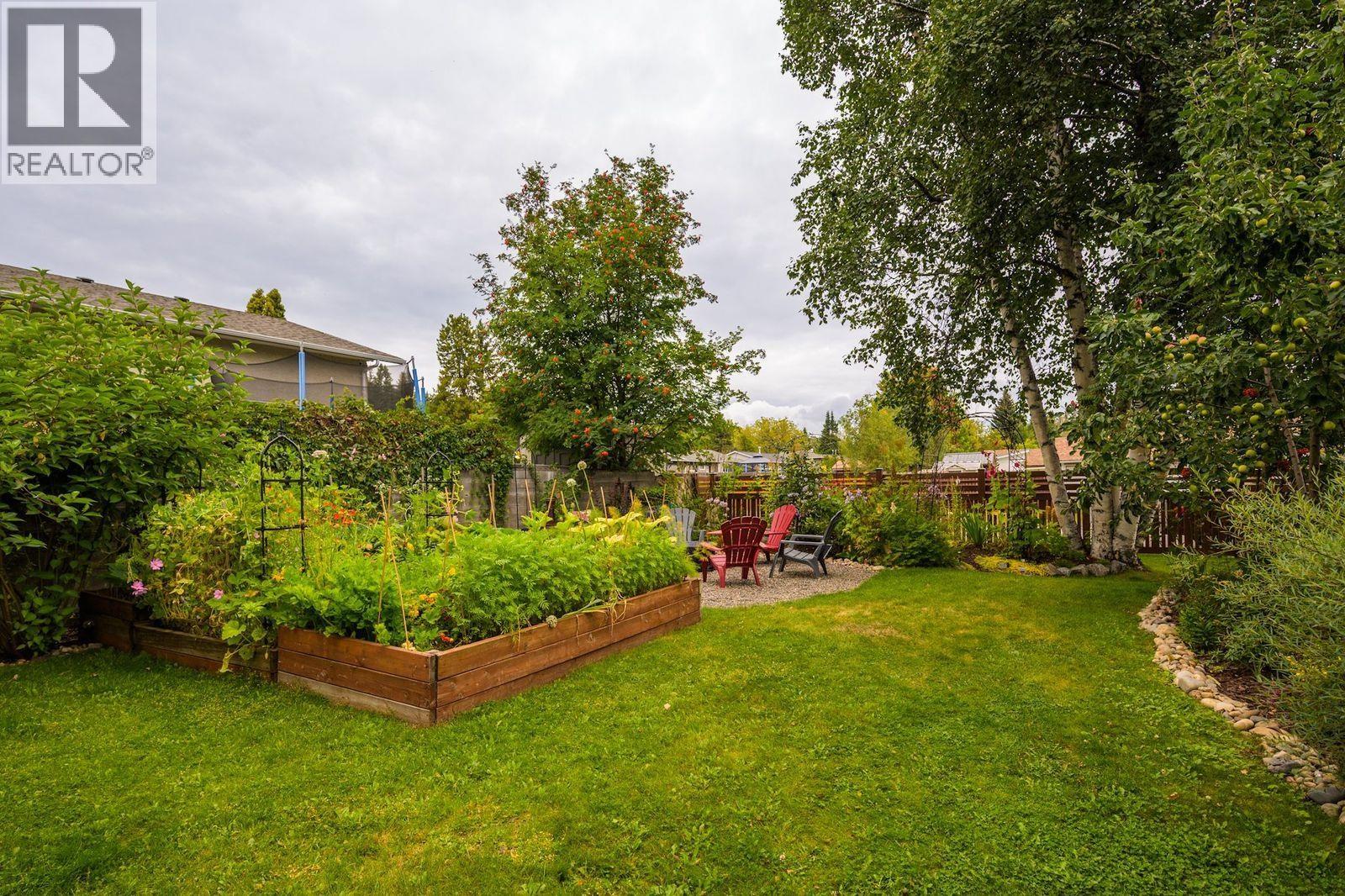 Photo 4 of 5905 Rideau Drive, Prince George BC