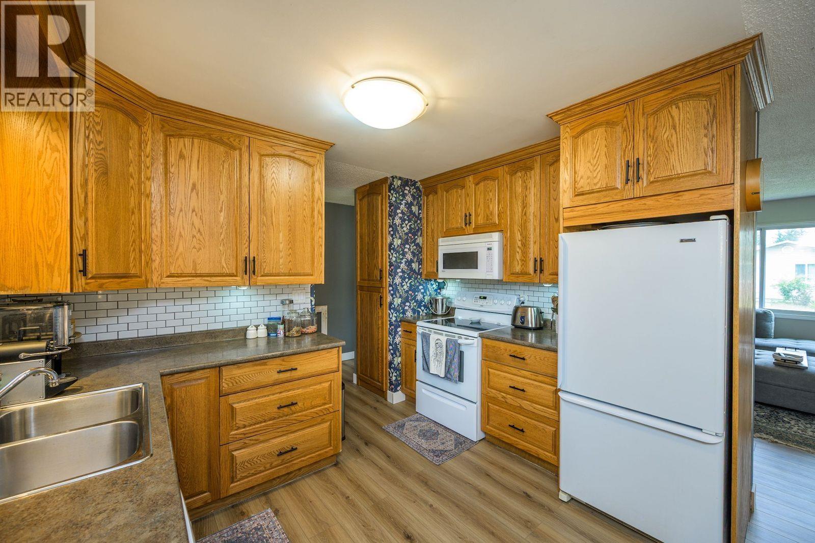 Photo 19 of 5905 Rideau Drive, Prince George BC