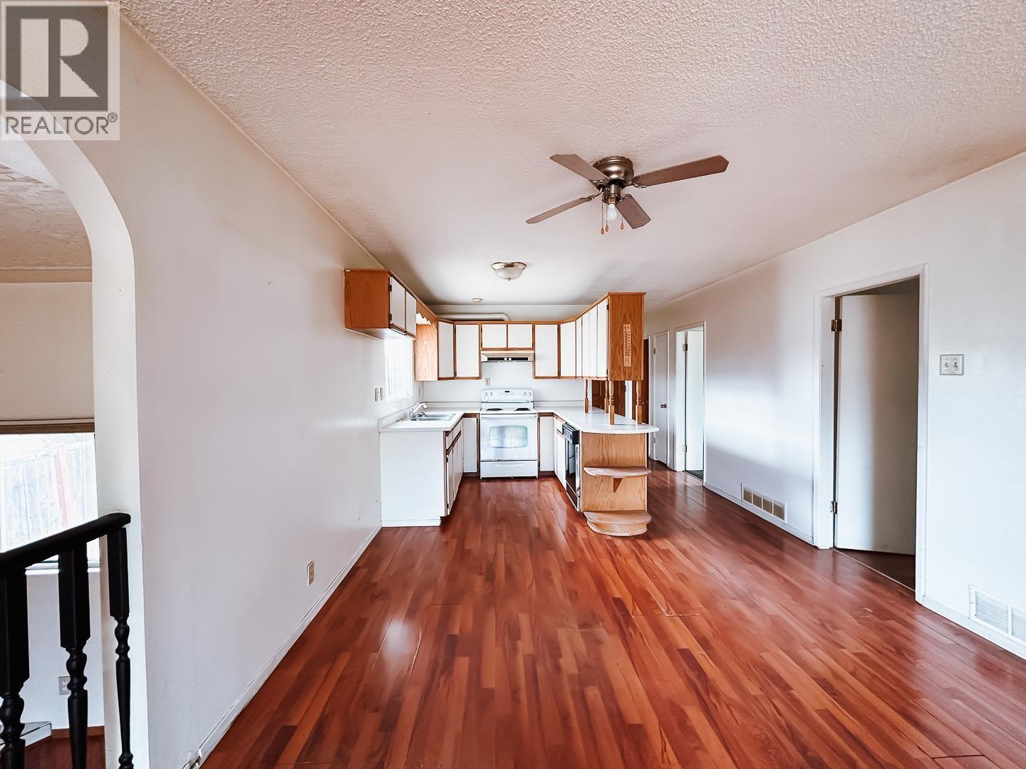 Photo 9 of 276 Lyon Street, Prince George BC