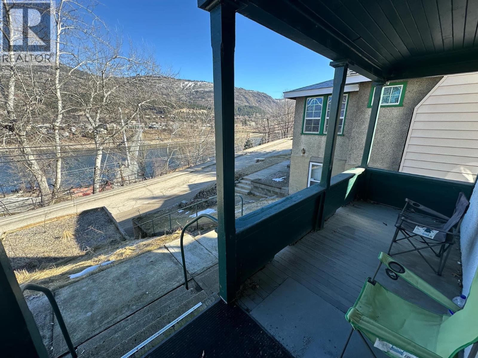 1860 OAK Street - 24