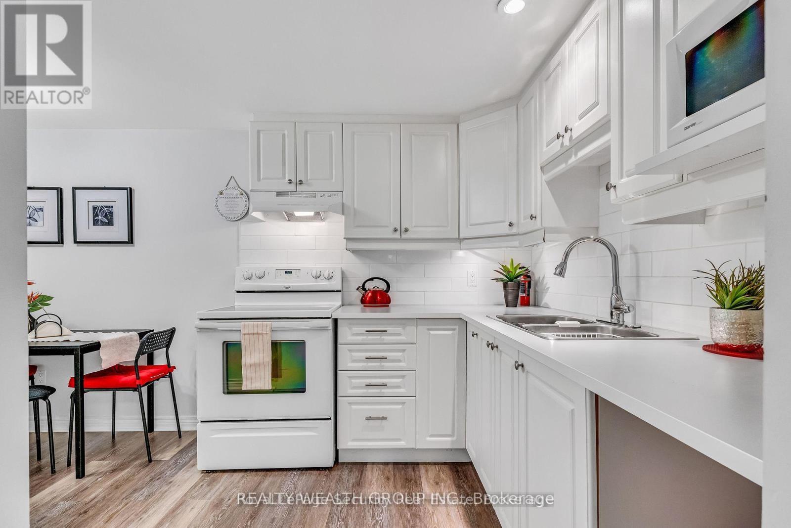 Photo 11 of Basement 771 Eversley Drive, Mississauga ON