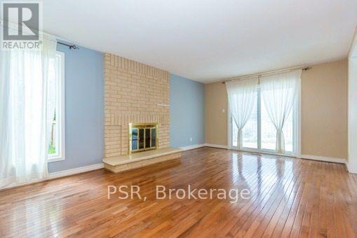 Photo 18 of 813 Willowbank Trail, Mississauga ON