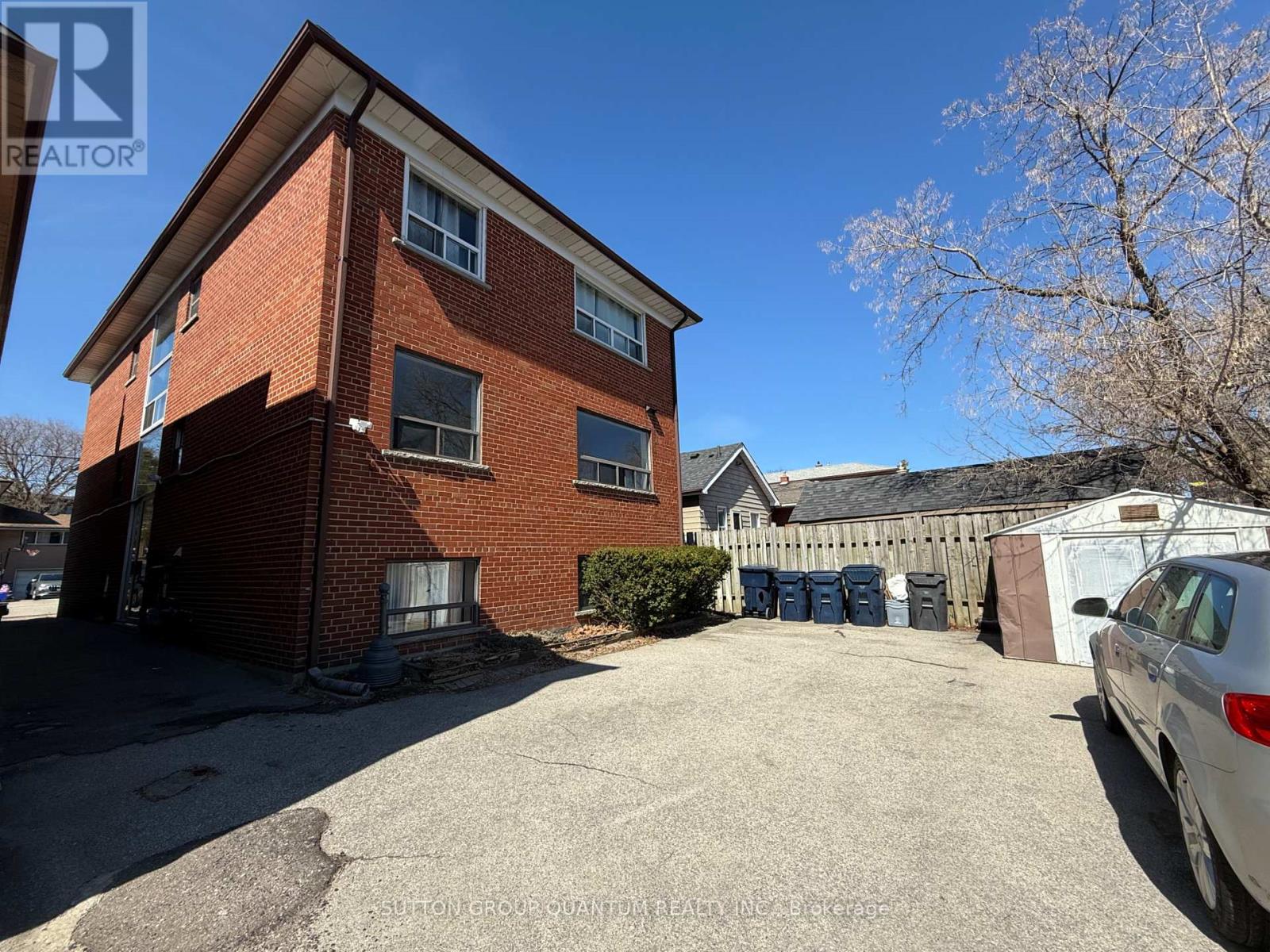 Photo 29 of 25 A Milton Street, Toronto ON