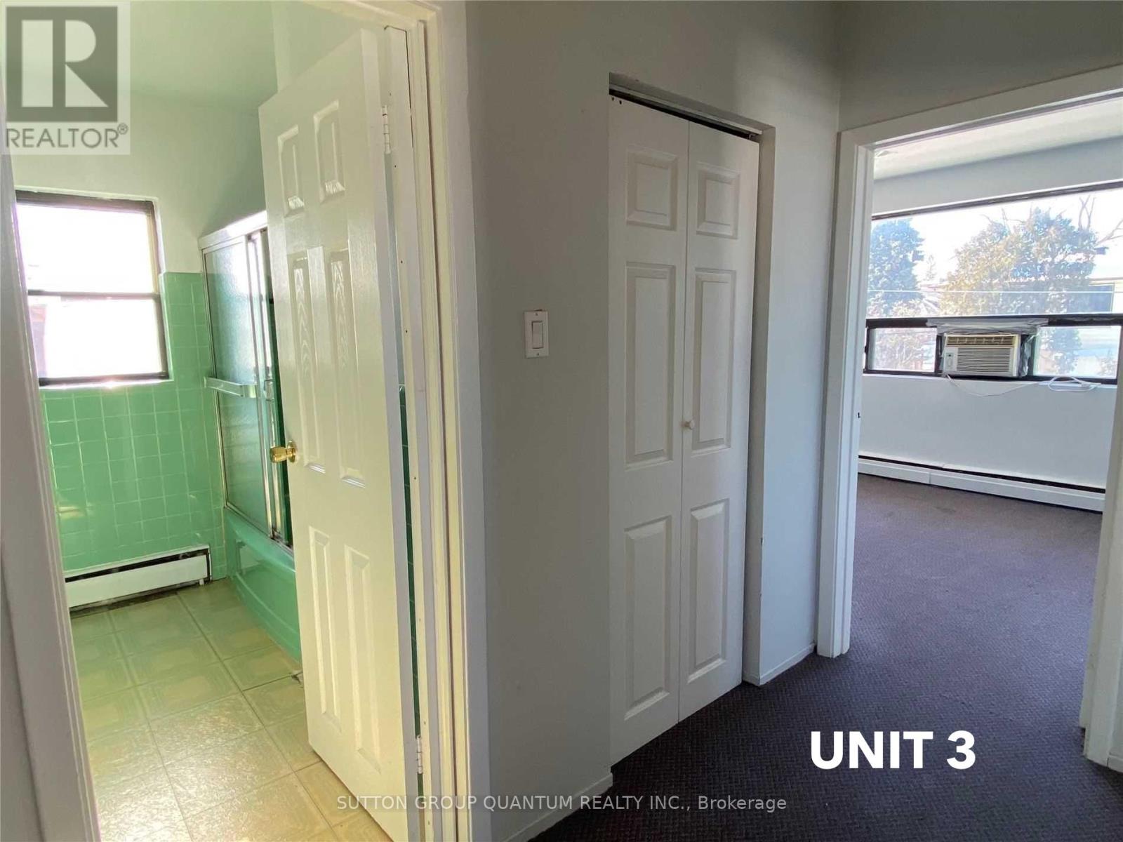 Photo 4 of 25 A Milton Street, Toronto ON