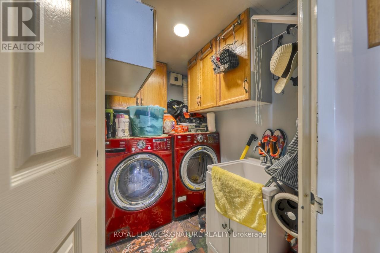 Photo 36 of 904 6 Humberline Drive, Toronto ON
