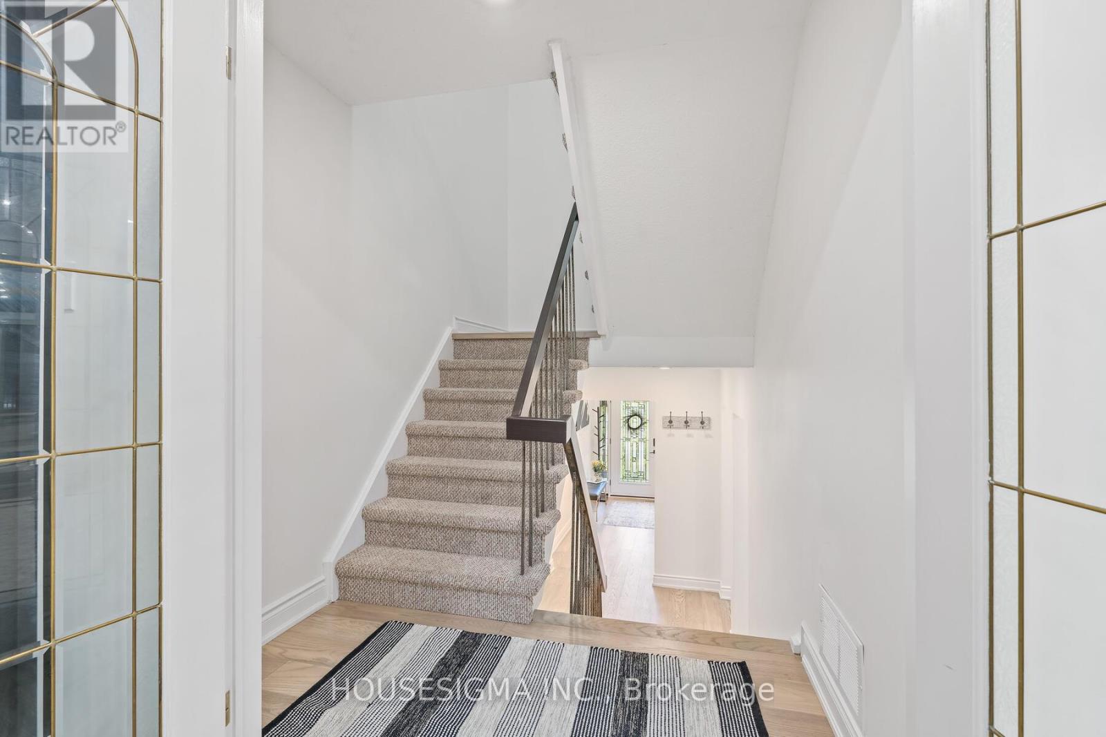 Photo 19 of 4212 Powderhorn Crescent, Mississauga ON