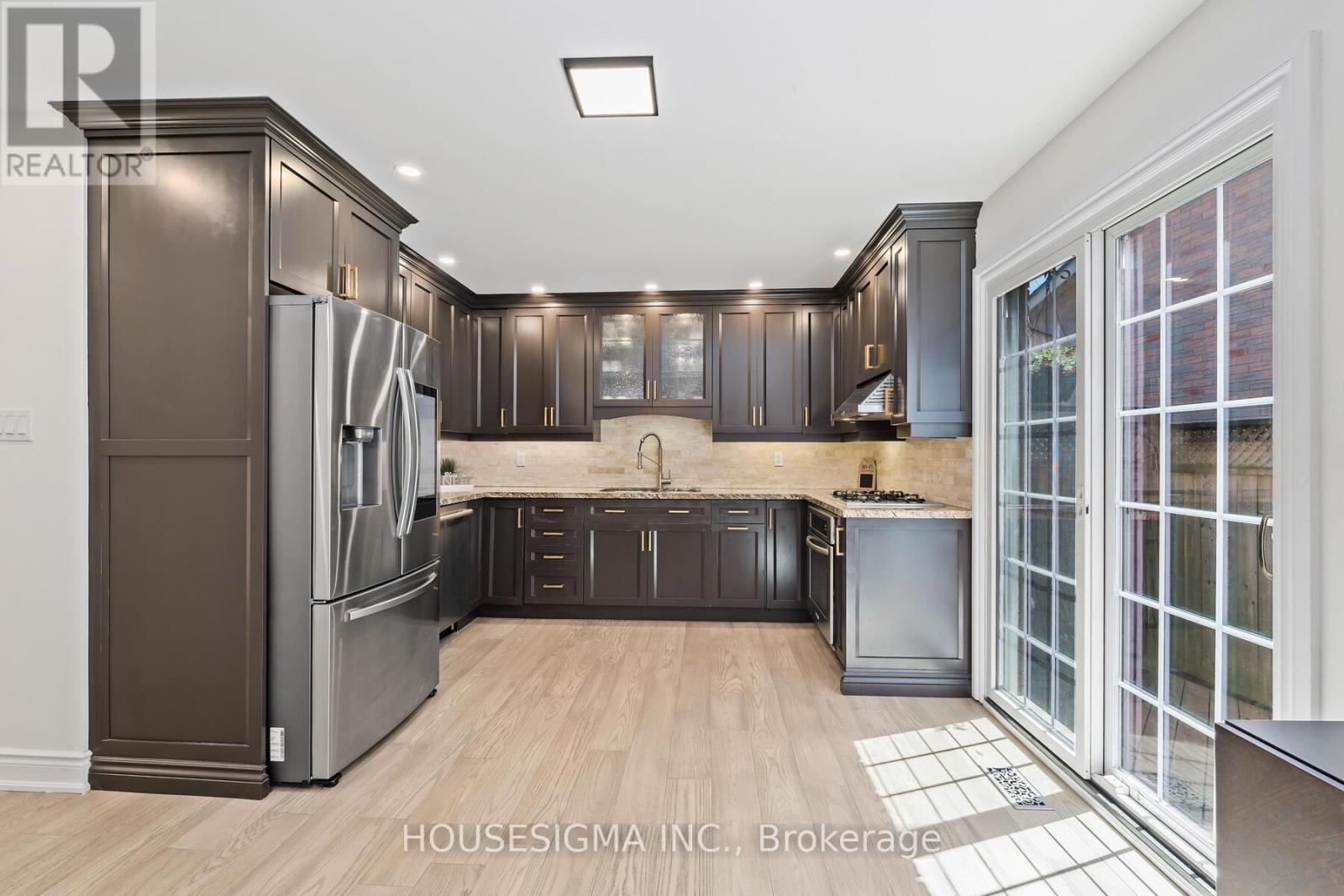 Photo 7 of 4212 Powderhorn Crescent, Mississauga ON