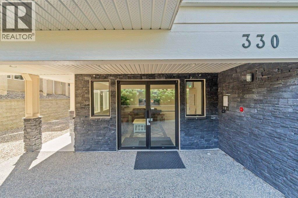 Photo 3 of 330 4 Avenue Se Unit 201, Salmon Arm BC