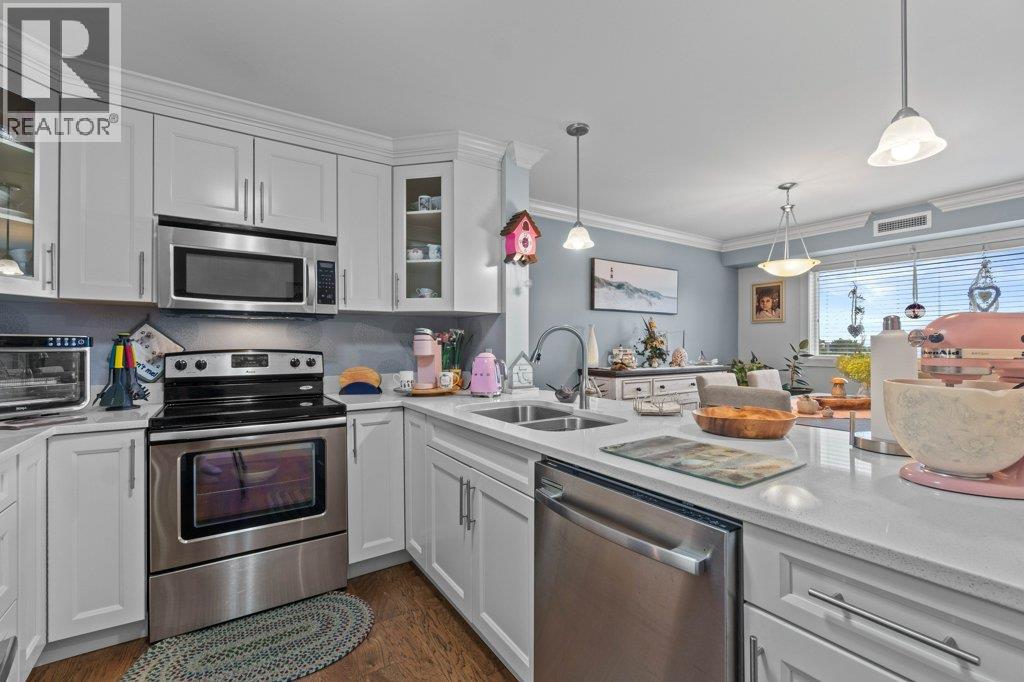 Photo 13 of 330 4 Avenue Se Unit 201, Salmon Arm BC