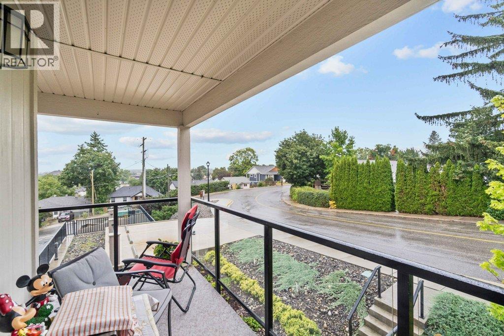 Photo 45 of 330 4 Avenue Se Unit 201, Salmon Arm BC