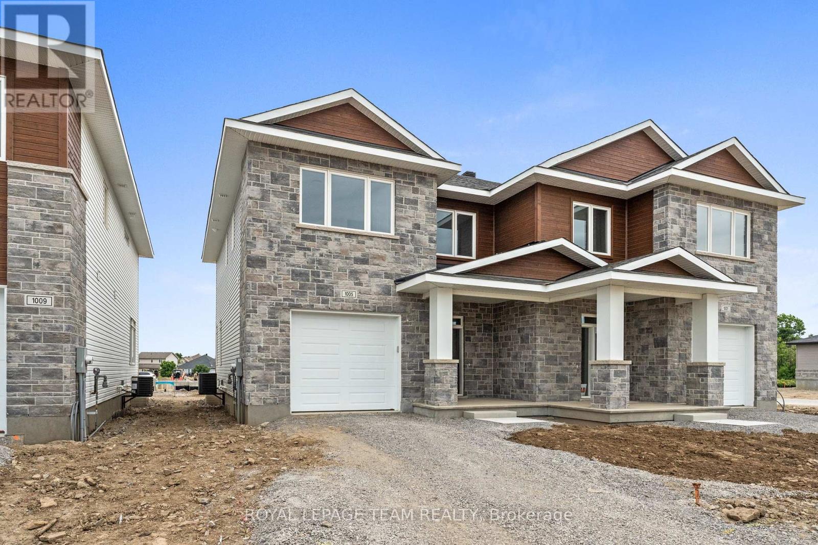 Photo 29 of 1020 Moore Street, Brockville ON
