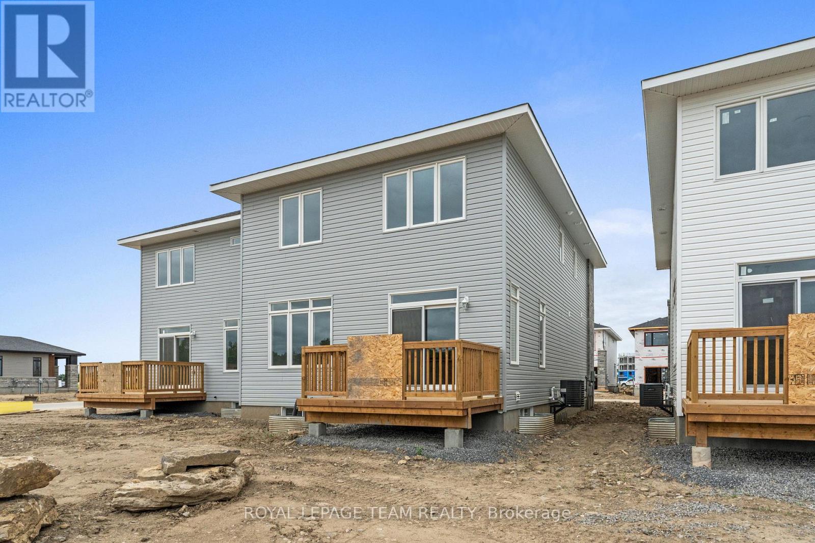 Photo 20 of 1020 Moore Street, Brockville ON