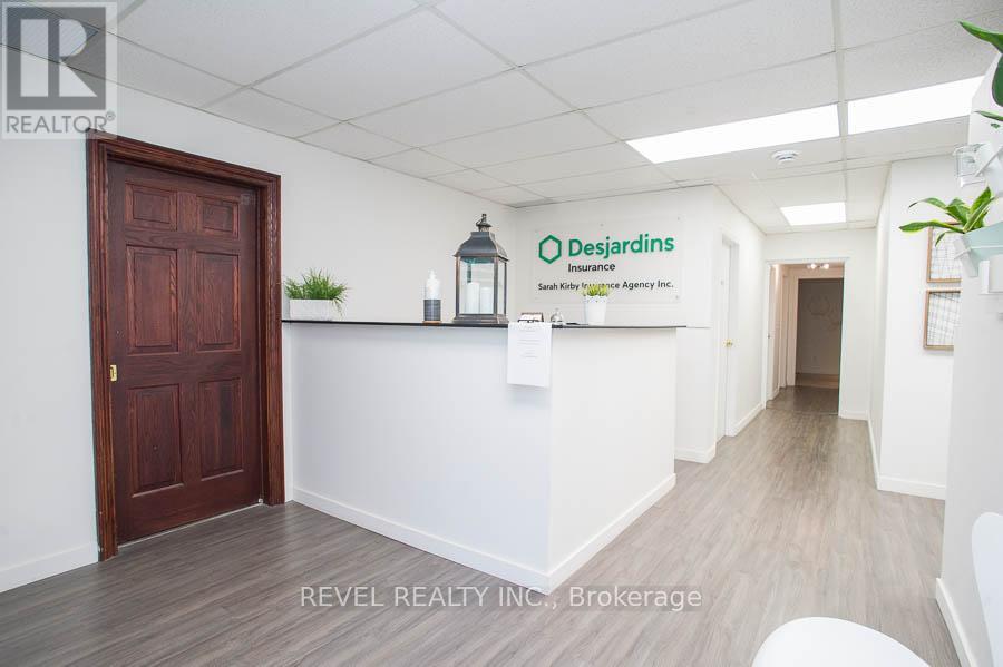 Photo 5 of 3 101 Donly Drive S, Norfolk ON
