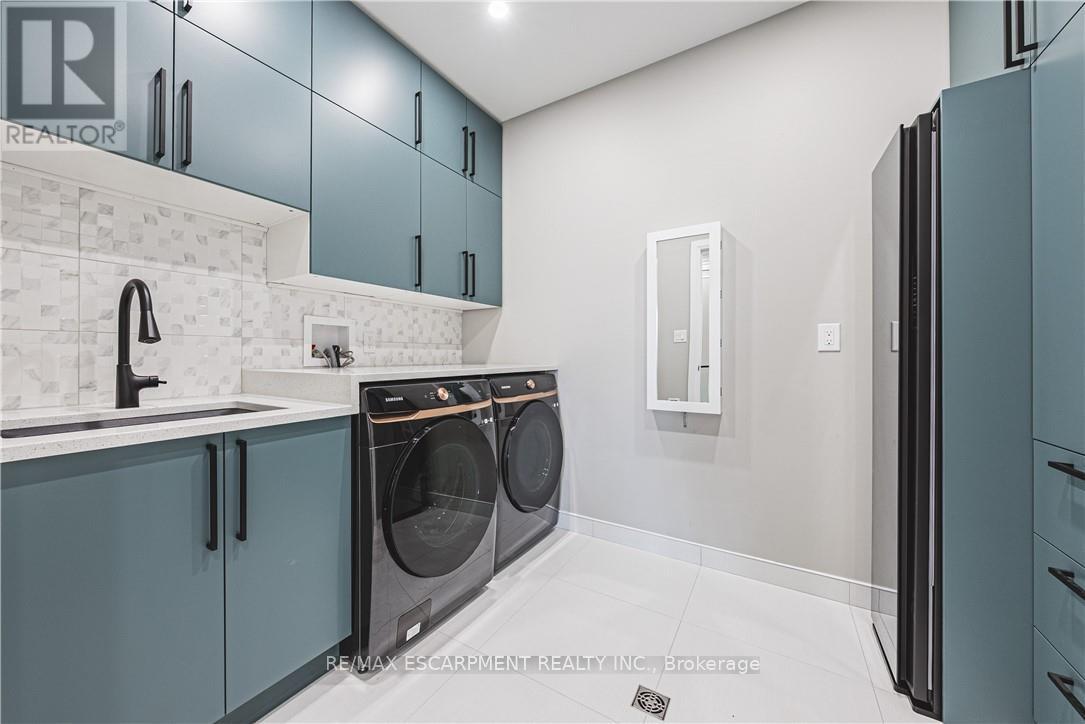 Photo 27 of 8378 Chippewa Road N, Hamilton ON