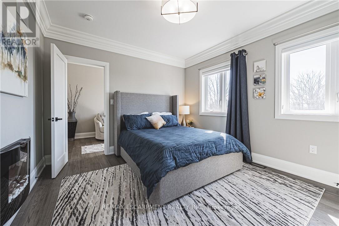 Photo 36 of 8378 Chippewa Road N, Hamilton ON
