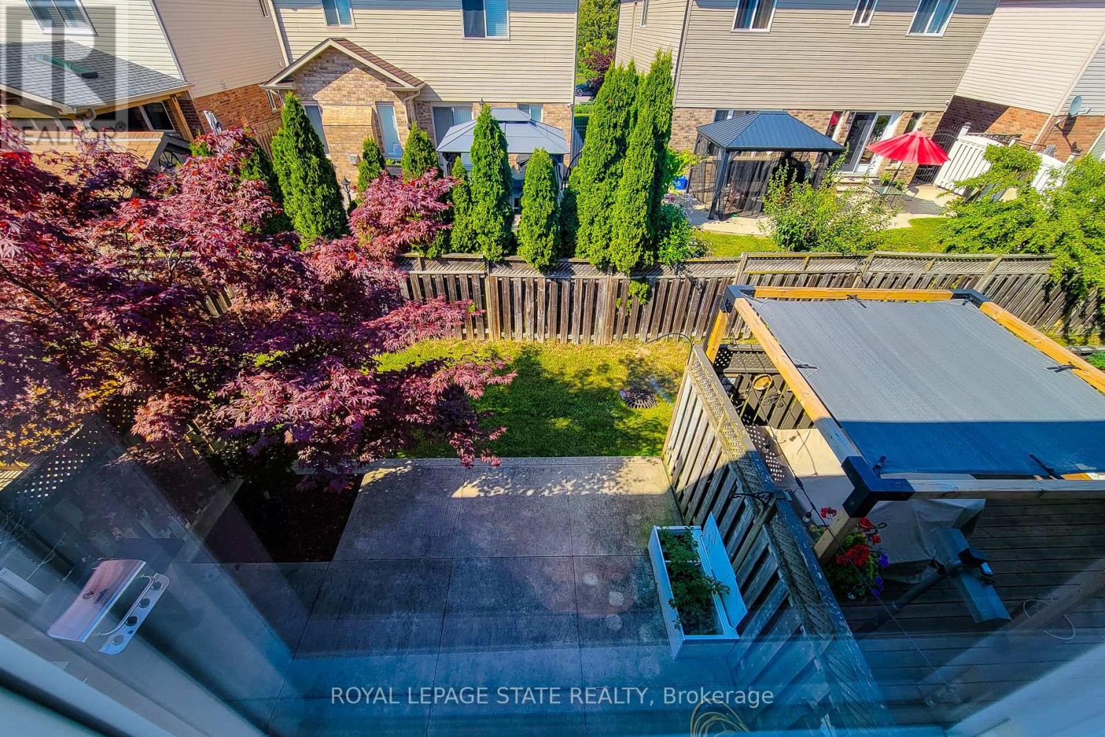 Photo 28 of 110 Marina Point Crescent, Hamilton ON