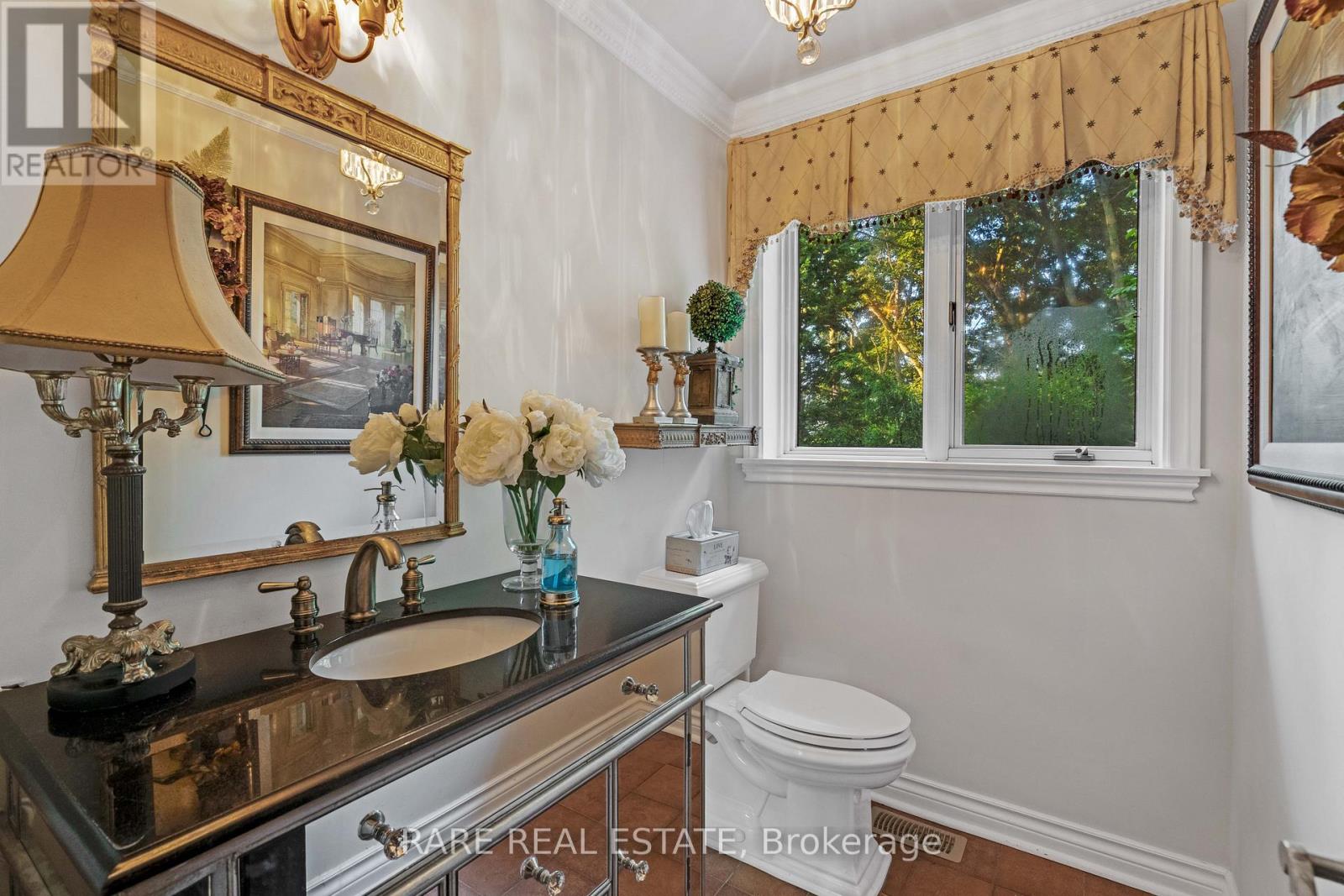 Photo 27 of 735 Lakeshore Road E, Port Colborne ON