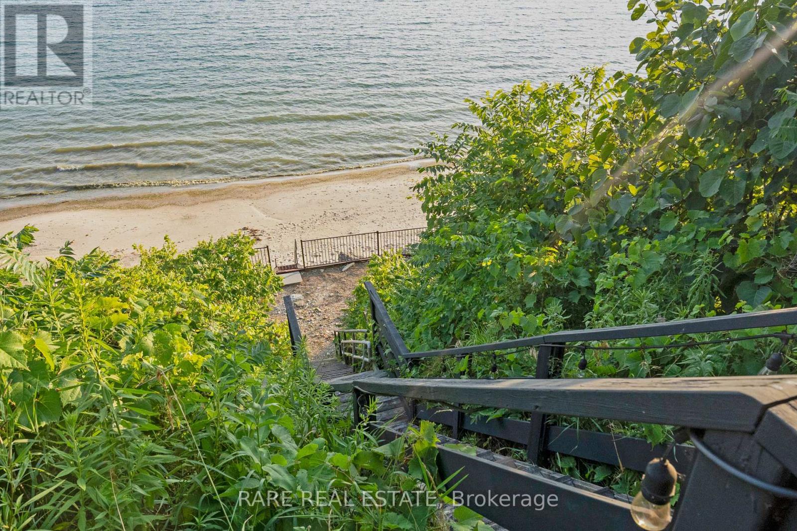 Photo 24 of 735 Lakeshore Road E, Port Colborne ON