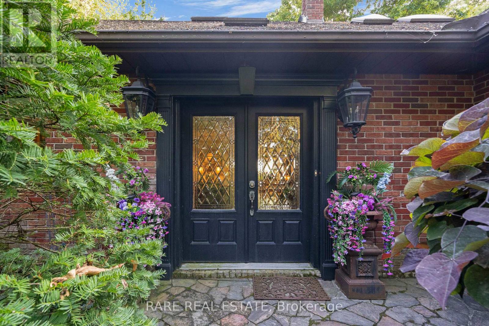 Photo 15 of 735 Lakeshore Road E, Port Colborne ON