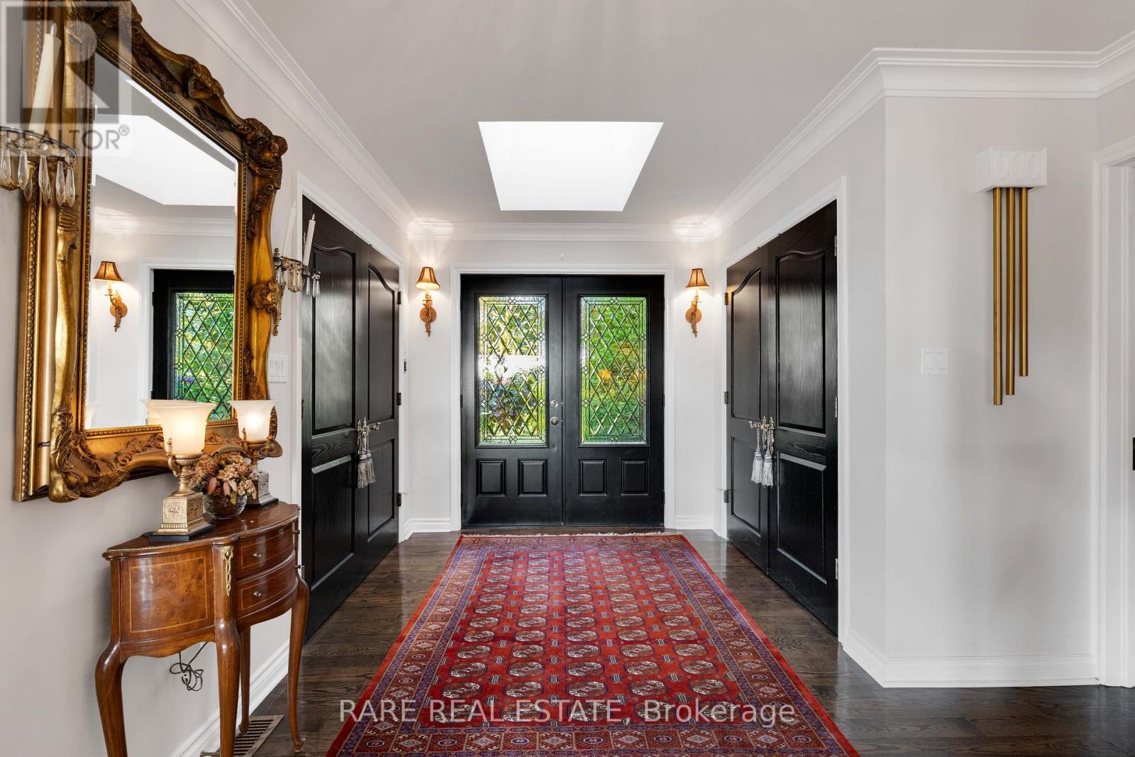 Photo 5 of 735 Lakeshore Road E, Port Colborne ON