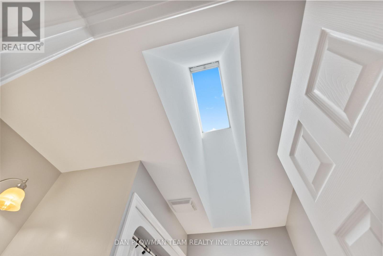 Photo 10 of 478 Telecom Road, Kawartha Lakes ON