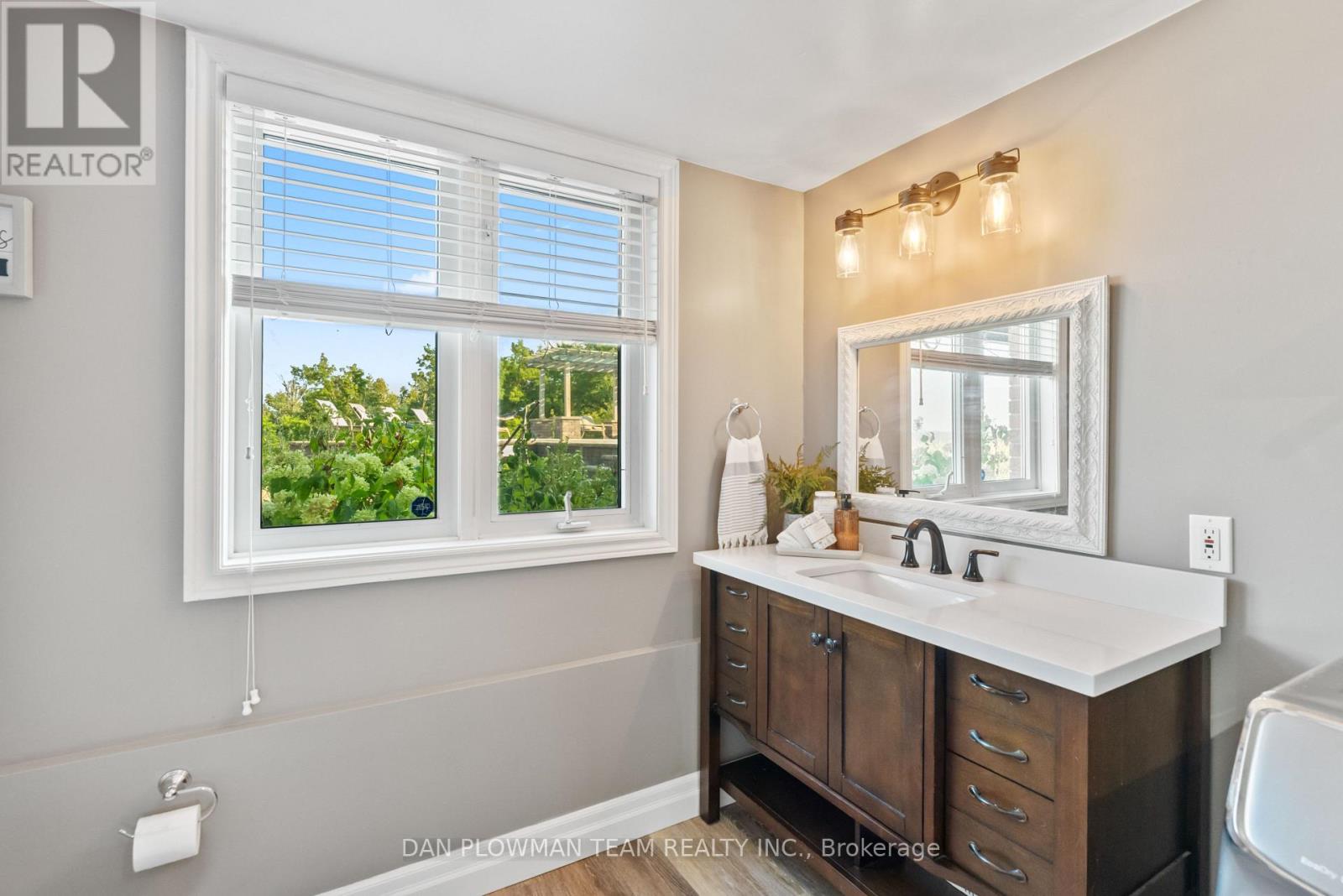 Photo 23 of 478 Telecom Road, Kawartha Lakes ON