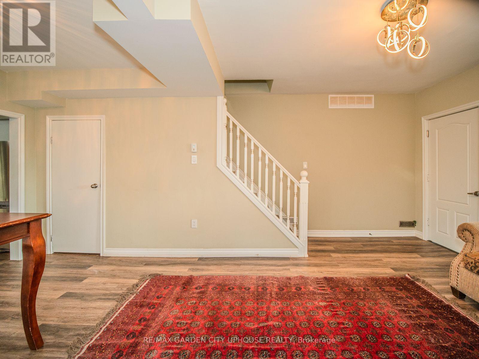 Photo 10 of 54 Archange Street, Fort Erie ON