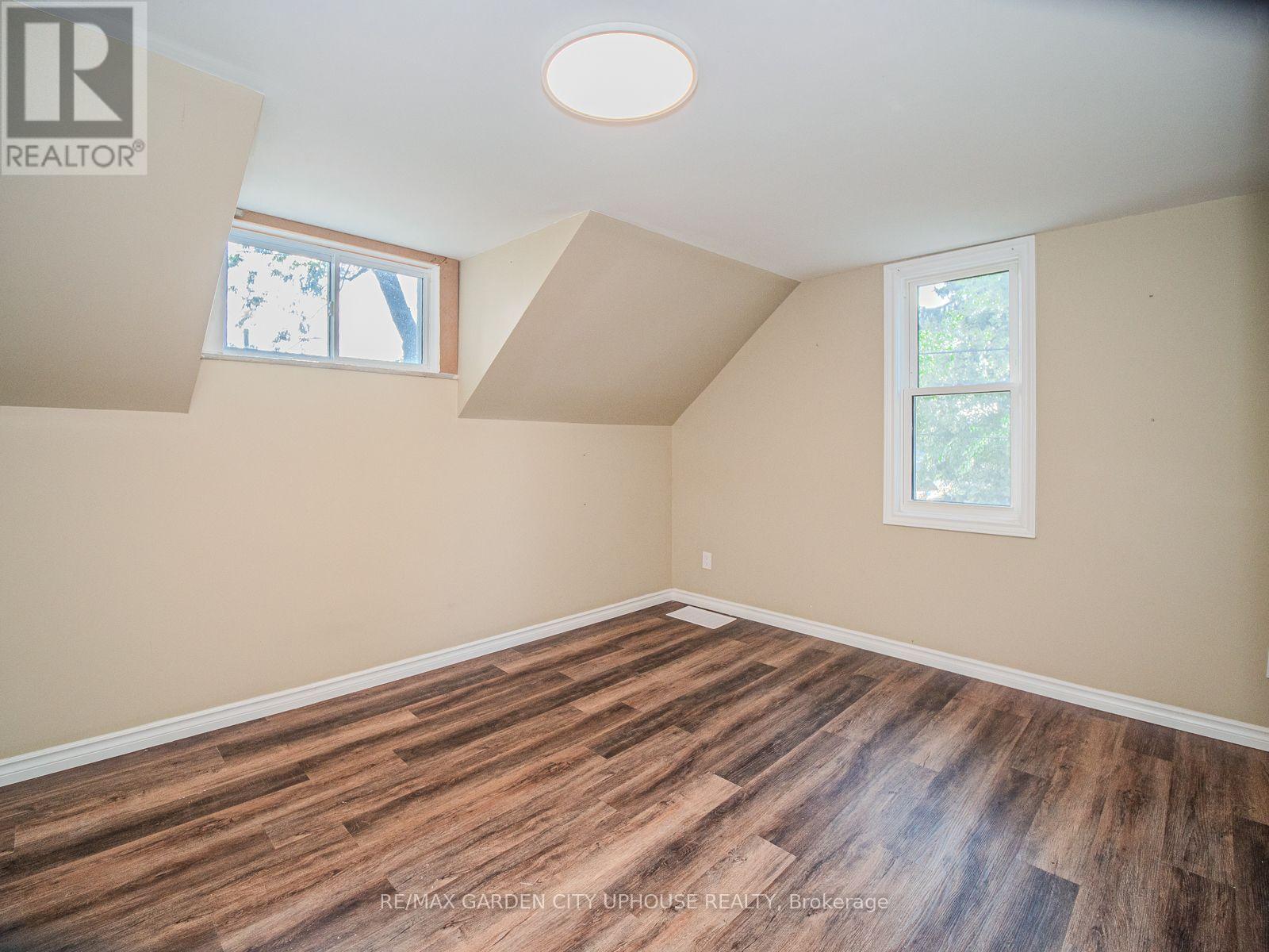 Photo 13 of 54 Archange Street, Fort Erie ON