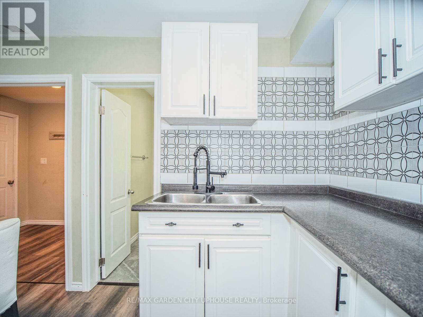 Photo 15 of 54 Archange Street, Fort Erie ON