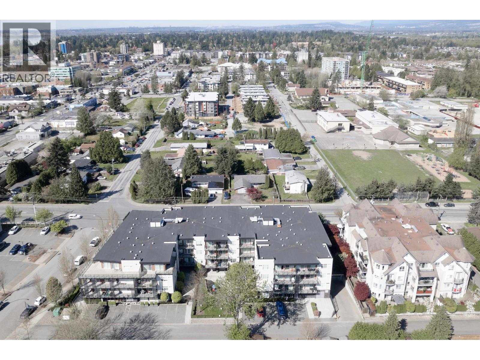 Photo 28 of 419 12070 227 Street, Maple Ridge BC