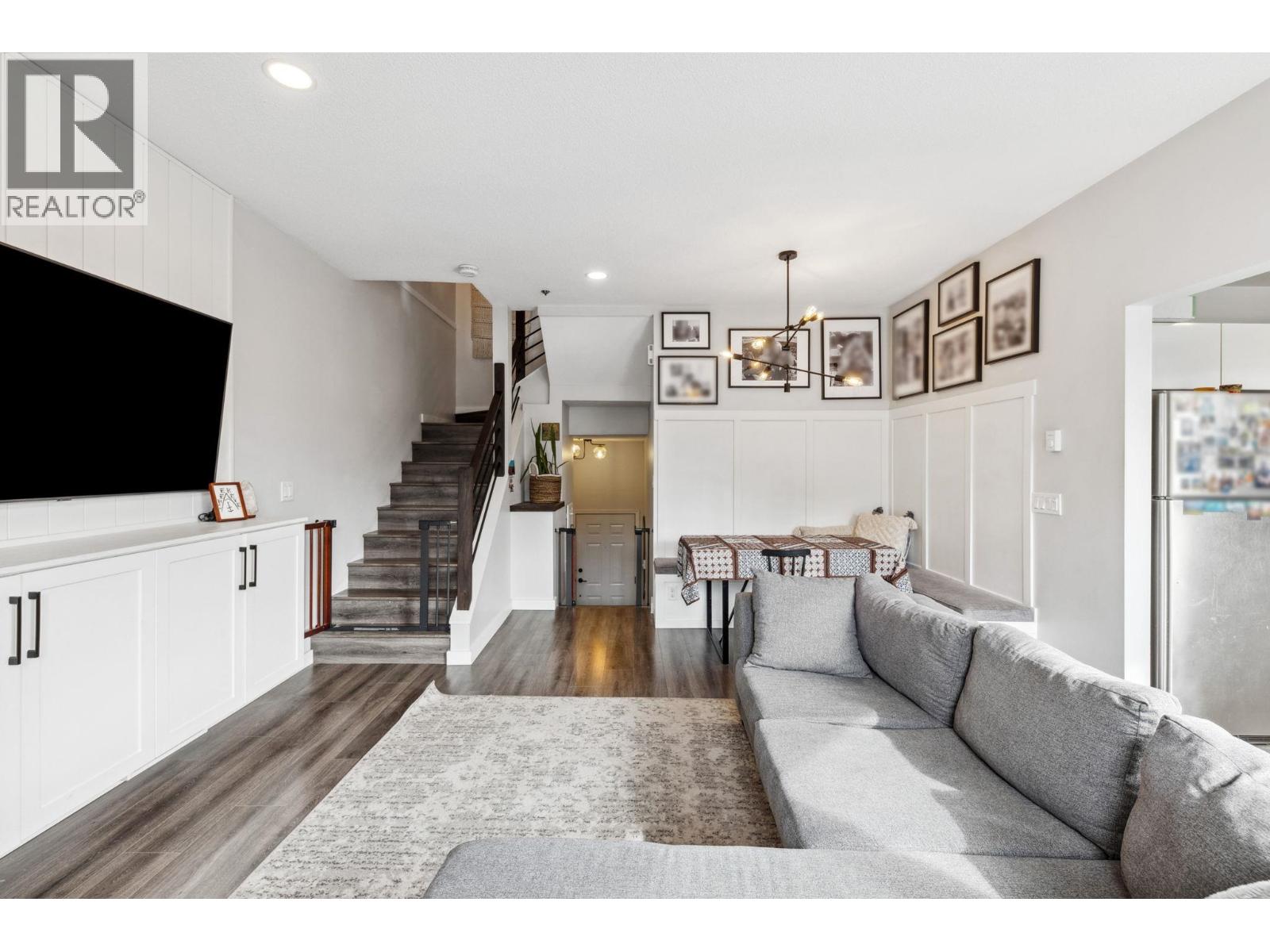 Photo 11 of 5 2711 E Kent Avenue North, Vancouver BC