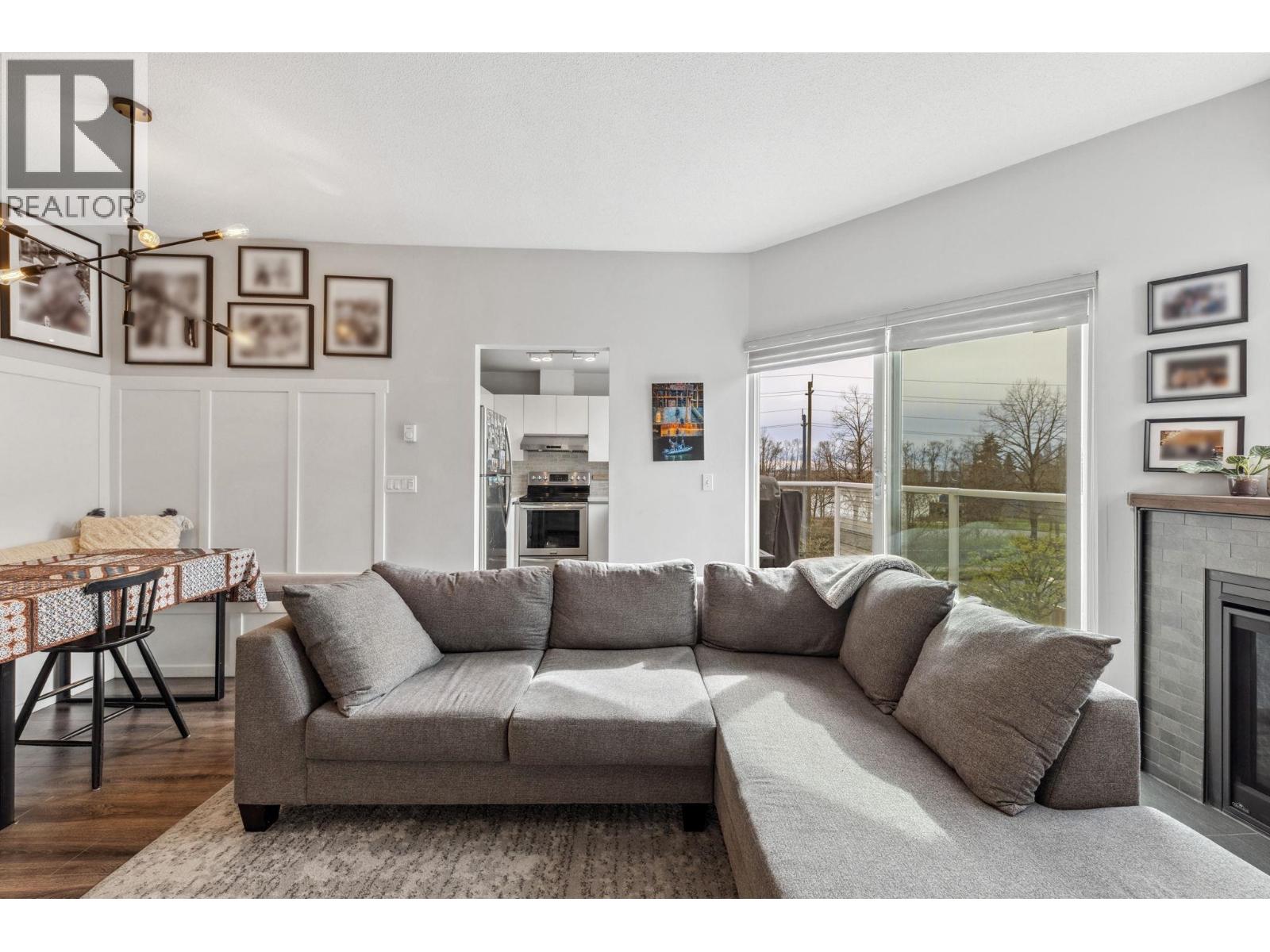 Photo 6 of 5 2711 E Kent Avenue North, Vancouver BC