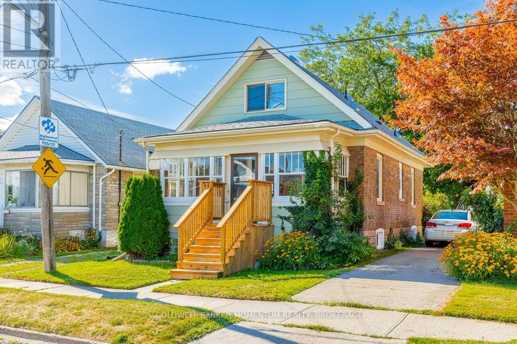 Photo 1 of 5188 Huron Street S, Niagara Falls ON