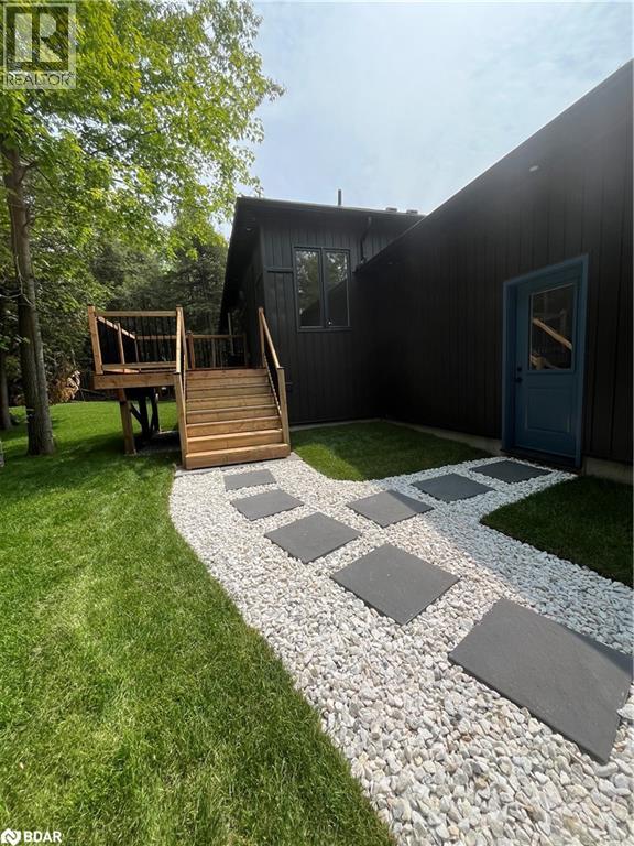 Photo 6 of 48 Iroquois Crescent, Tiny ON
