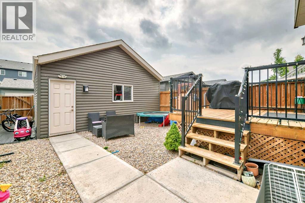 Photo 21 of 59 Belmont Gardens Sw, Calgary AB