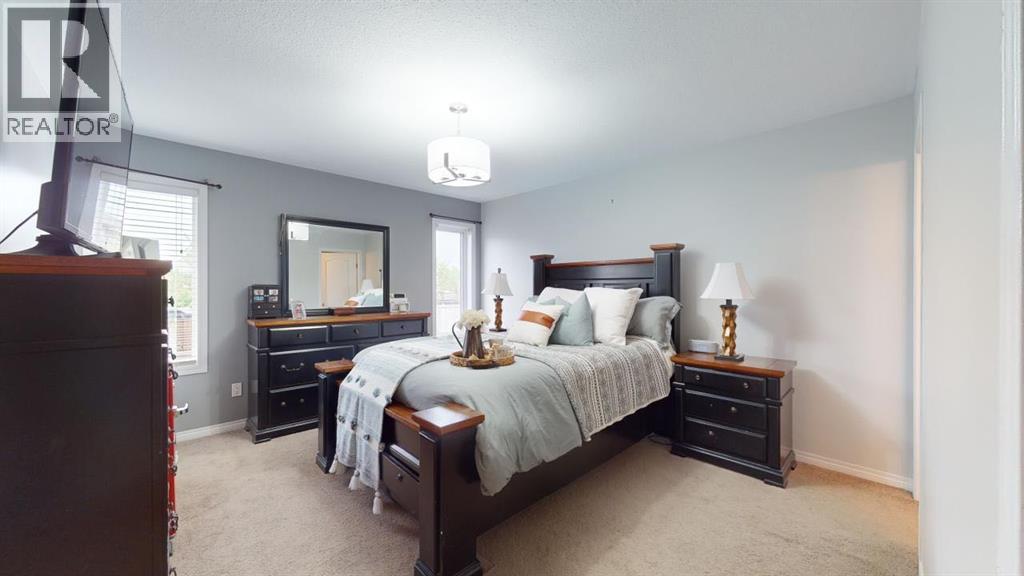 Photo 15 of 205 Elm Street, Fort Mcmurray AB