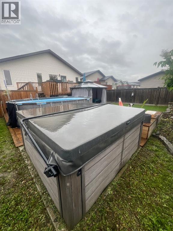 Photo 11 of 205 Elm Street, Fort Mcmurray AB
