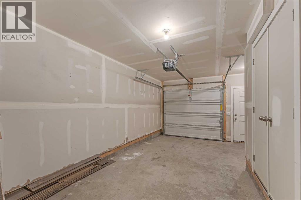 Photo 15 of 6 Stonehouse Crescent Nw, High River AB