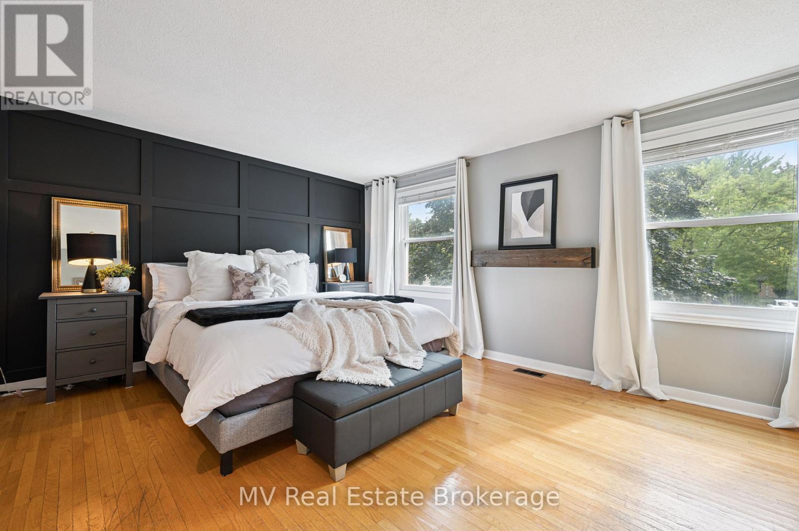 Photo 26 of 434 B Dunvegan Drive, Waterloo ON