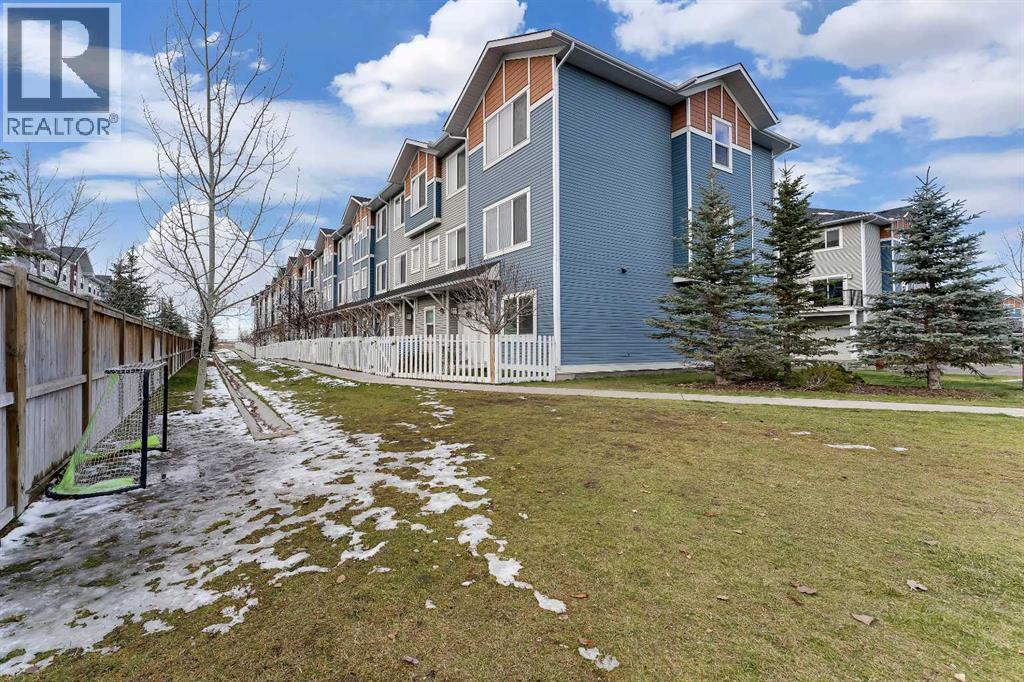 Photo 5 of 6 Stonehouse Crescent Nw, High River AB