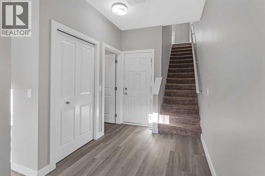 Photo 24 of 6 Stonehouse Crescent Nw, High River AB