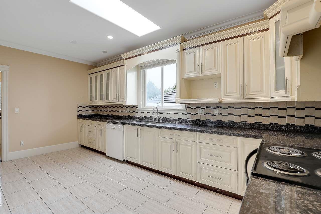 Photo 33 of 13493 81 Avenue, Surrey BC