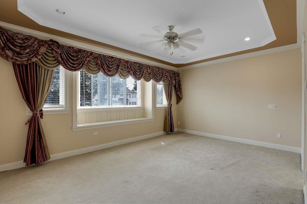 Photo 11 of 13493 81 Avenue, Surrey BC