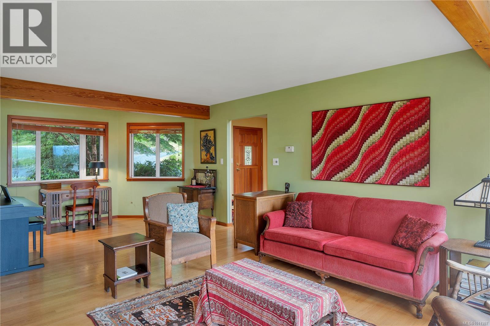 1418 Schooner Rd, Quadra Island