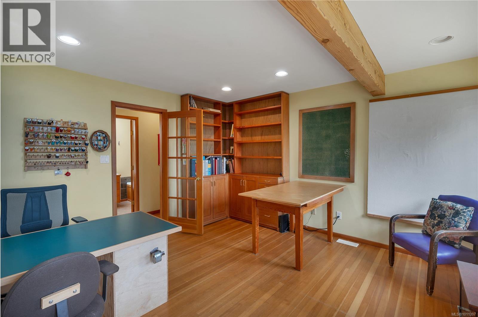 1418 Schooner Rd, Quadra Island
