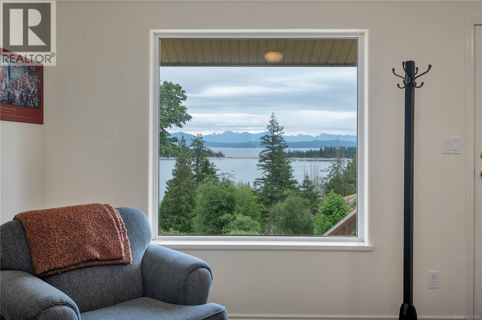 1418 Schooner Rd, Quadra Island