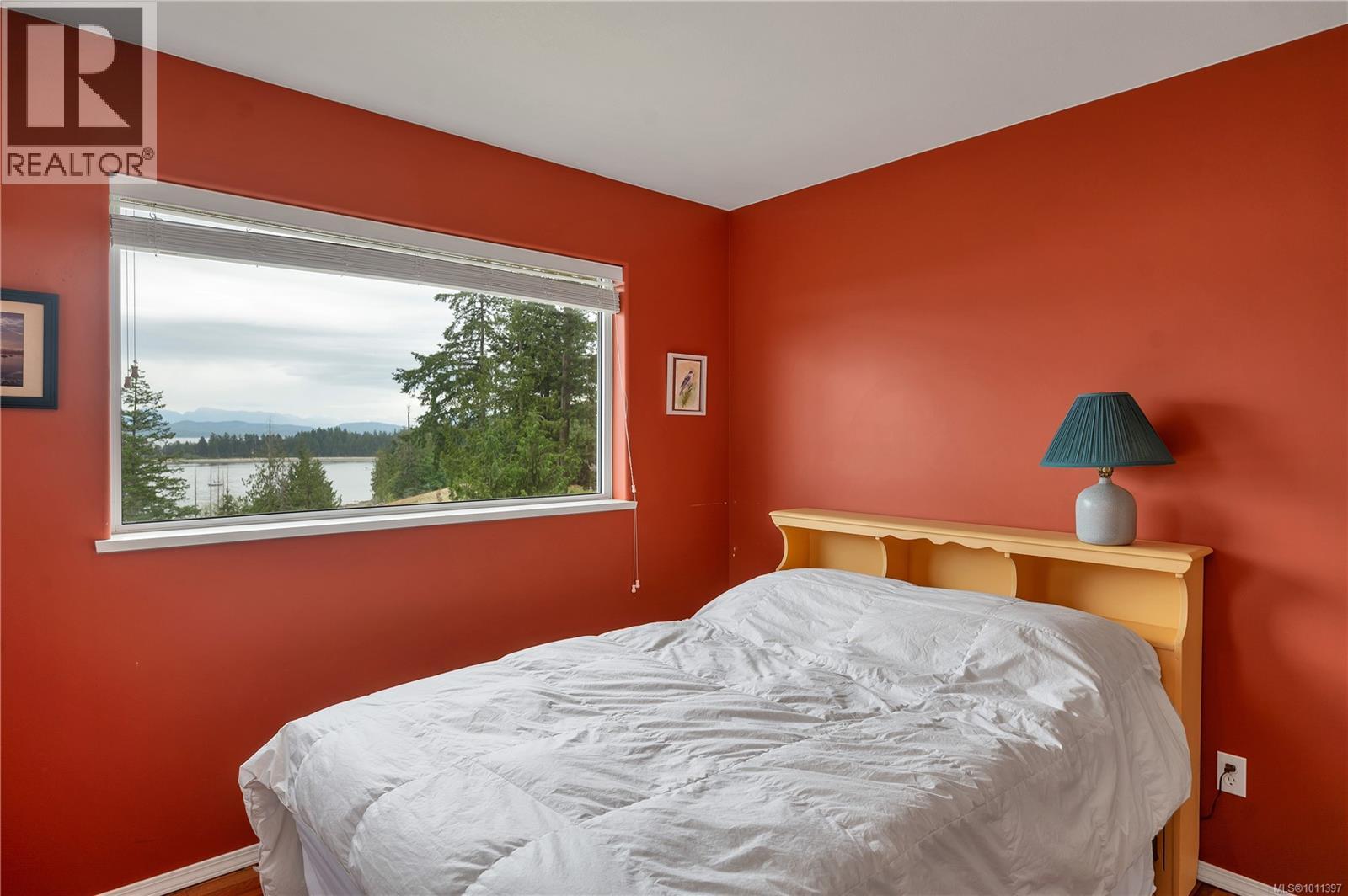 1418 Schooner Rd, Quadra Island