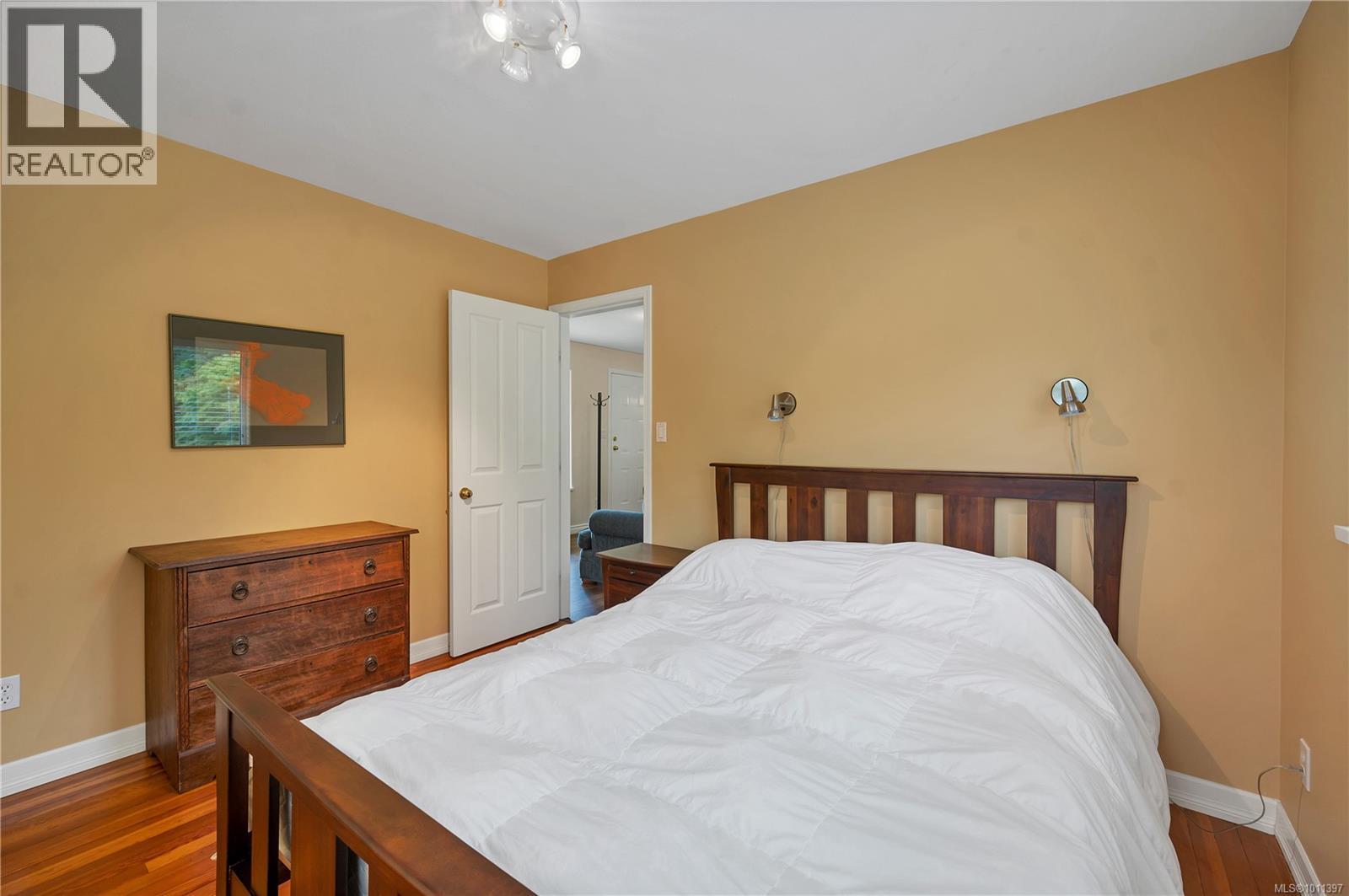 1418 Schooner Rd, Quadra Island