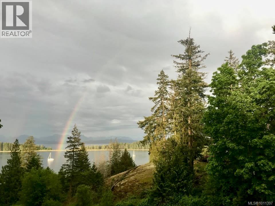 1418 Schooner Rd, Quadra Island