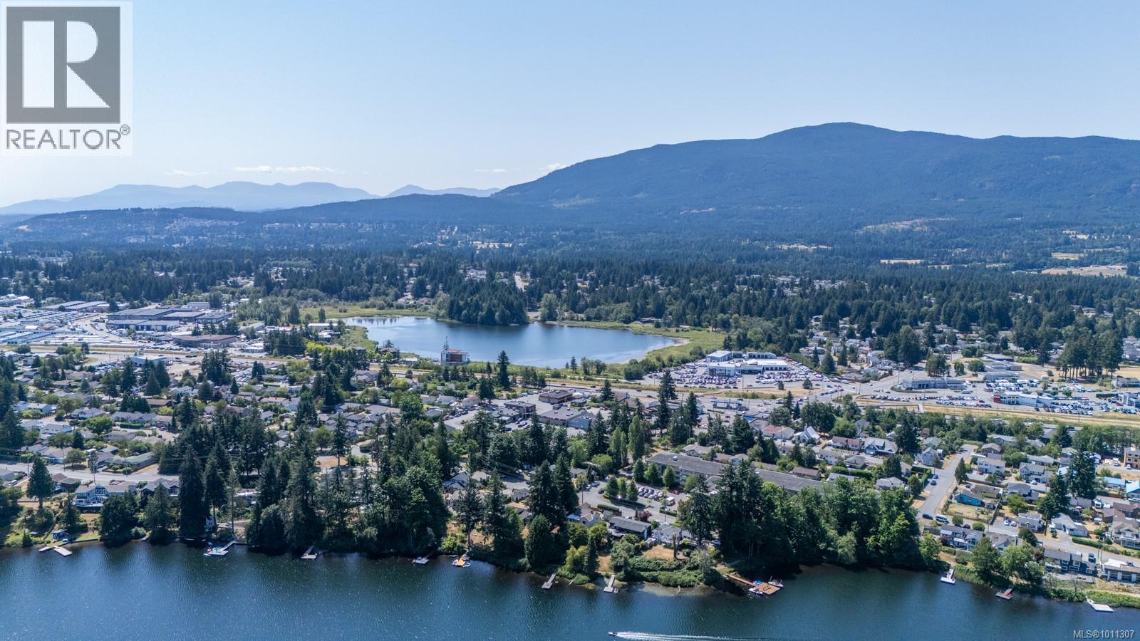 Photo 11 of 191 Summit Dr, Nanaimo BC